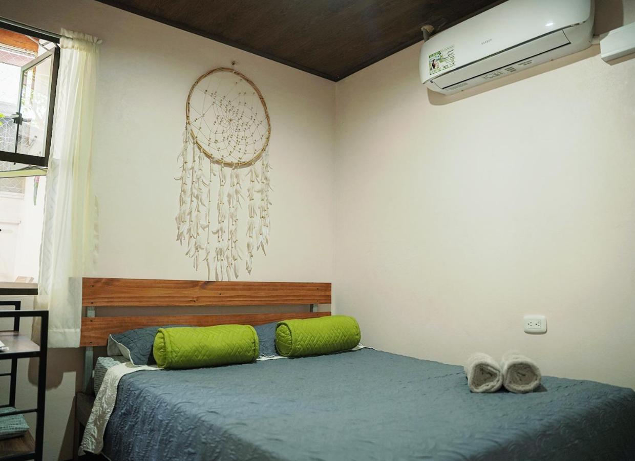 Apartamentos Y Studios Brisas Del Mar Santa Teresa Playa Santa Teresa  ภายนอก รูปภาพ