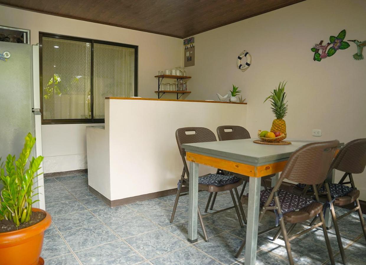 Apartamentos Y Studios Brisas Del Mar Santa Teresa Playa Santa Teresa  ภายนอก รูปภาพ